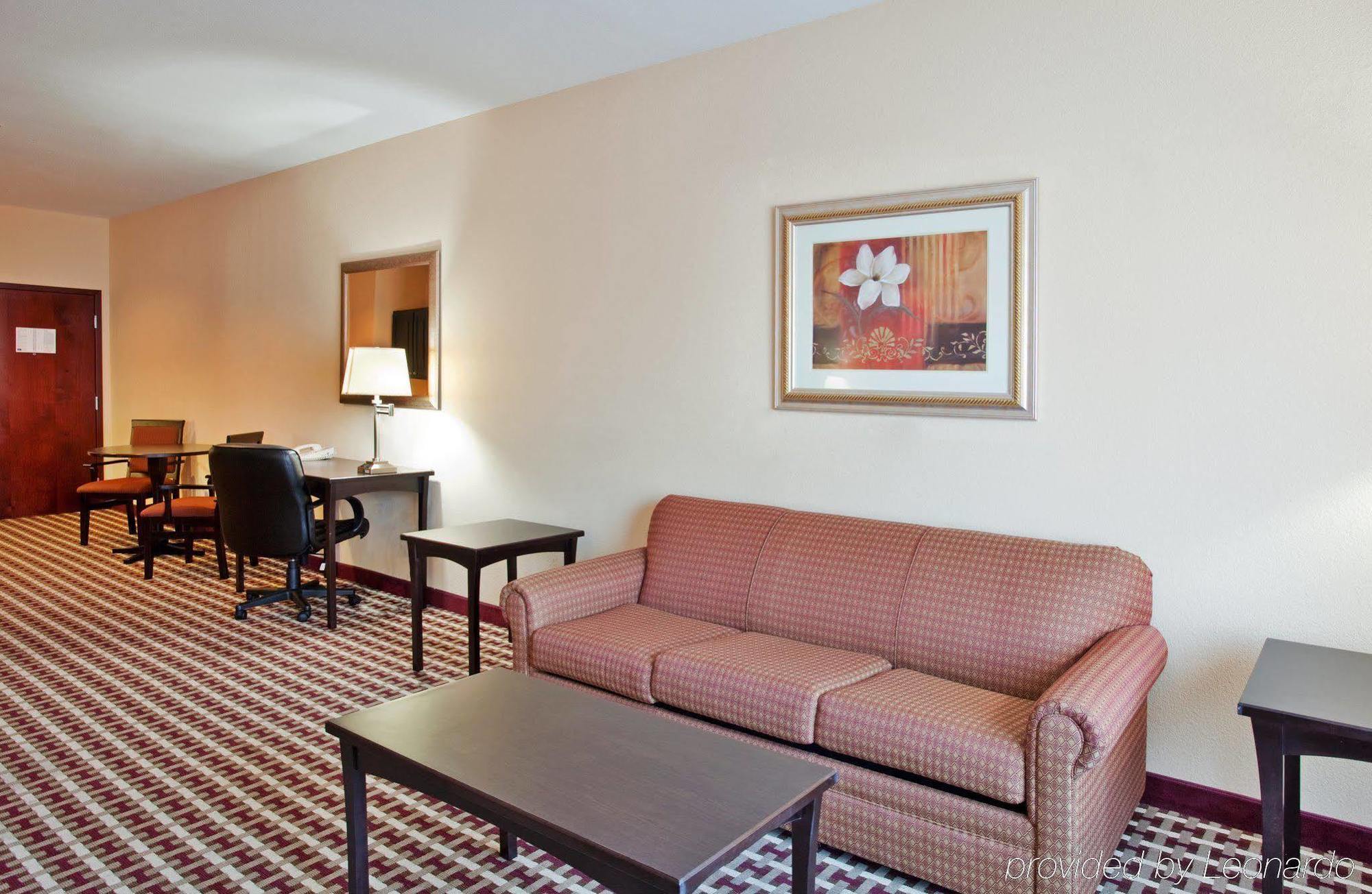 Holiday Inn Express & Suites Laurel, An Ihg Hotel Interior foto